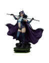Huntress Premium Format szobor - DC Comics