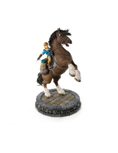 Link on Horseback szobor -...
